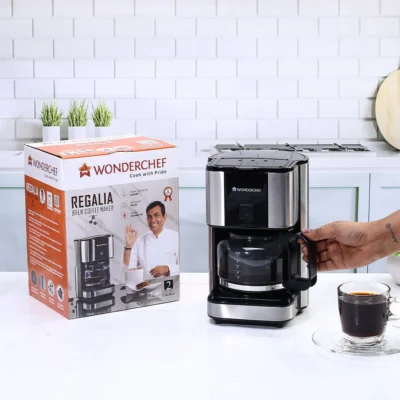 Regalia Brew Coffee Maker 550 W | Stainless Steel Body | 700ml Borosilicate Glass Carafe | 3-in-1 Filter Coffee, Espresso, Cappuccino | Auto Shut Off | Removable Cone Filter | 7 Cups Coffee | Perfect Gifting Option | Black & Silver | 2 Year Warranty - Image 2